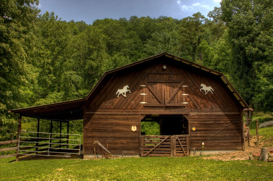 Farm Style Vacation Rental, Family Reunion Rentals in Waynesville, NC